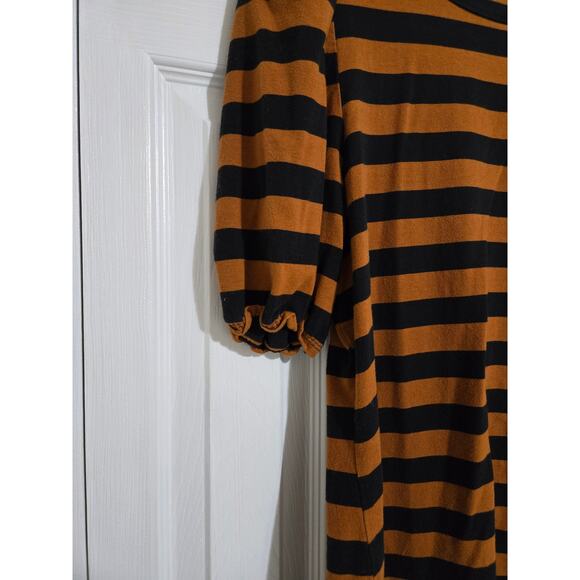 Amazon essentials xl women's striped tee - Picture 2 of 10